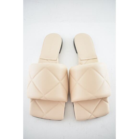 Bottega Veneta BV Lido Blush Beige Padded Leather Quilted Flat Slide Sandal 36.5 - Picture 8 of 12